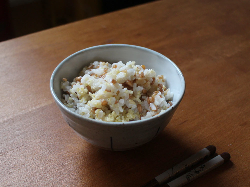 ZAKKOKUMAI - Reis mit Getreide