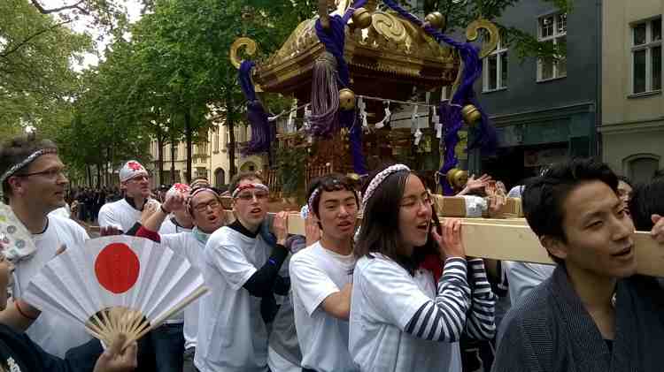 Mikoshi Karneval der Kulturen