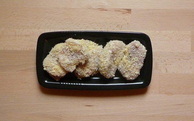 HIREKATSU - frittiertes Schweinfilet auf Salat