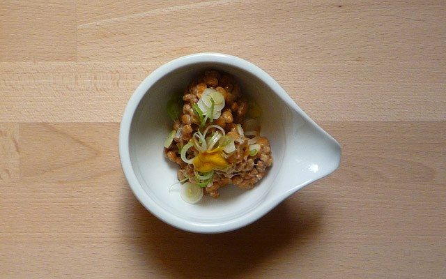 NATTO - 納豆 - fermentierte Sojabohnen